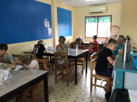 Skolarbete i klassrum Phuket Intervju sedan presentation 1 Skolarbete i klassrum Phuket Intervju sedan presentation 1
