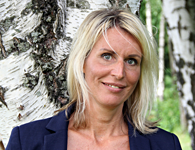 Rektor Huay Yang/Hua Hin samt Skolkoordinator Monica Fernqvist är rektor med ansvar för Huay Yang och Hua Hin. Hon tar även hand om bokningar, fakturor och annat administrativt jobb. Monica är en Stockholmstjej som nu flyttat med familjen till Hua Hin. Hon har många års erfarenhet som lärare och av ledaruppdrag. En engagerad och effektiv tjej i allt hon gör.