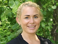 Nathalie Andersson är en teamspelare från Göteborg. Hon är lösningsfokuserad och är bra på att få med sig andra på ”tåget” när nya och utmanande saker dyker upp. Hon ser ”hela” barnet och har fokus på att bygga en jagkänsla hos varje individ och ser till att alla är delaktiga. Hon är ständigt närvarande och intresserad av varje människa. Humor och lite bus främjar utveckling och lärande anser hon, Nathalie ska arbeta hos oss på förskolan hela läsåret.