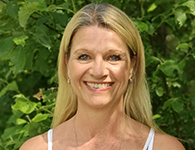 Annika Rosenlund från Norrköping gör sitt första år hos oss på Sanuk. Hon kommer att arbeta november till mars tillsammans med elever i årskurs 3-5. Annika är speciallärare med många års erfarenhet. Hon brinner lite extra för bild och idrott. På fritiden gillar hon fart och fläkt och är ledare på Friskis och Svettis. Hon gillar även att sjunga och ge sig ut i skogen och orientera.